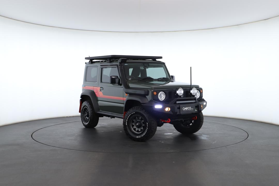Exterior view frame 0