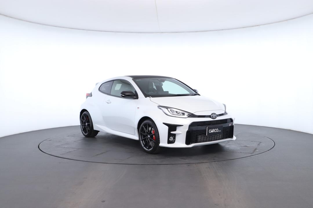 Exterior view frame 1