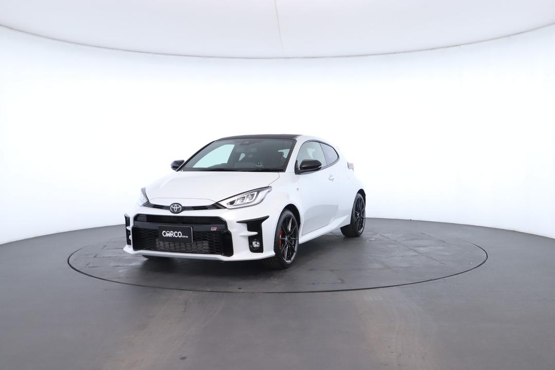 Exterior view frame 4