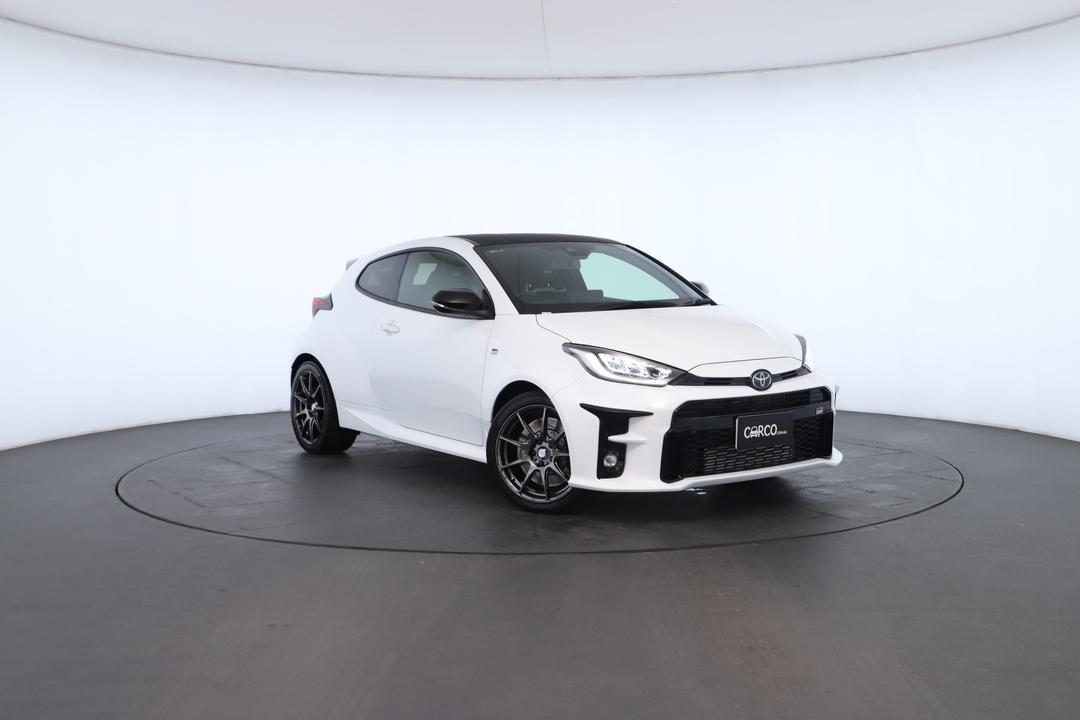 Exterior view frame 0