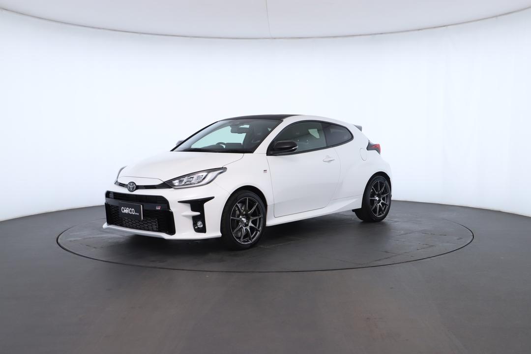 Exterior view frame 5