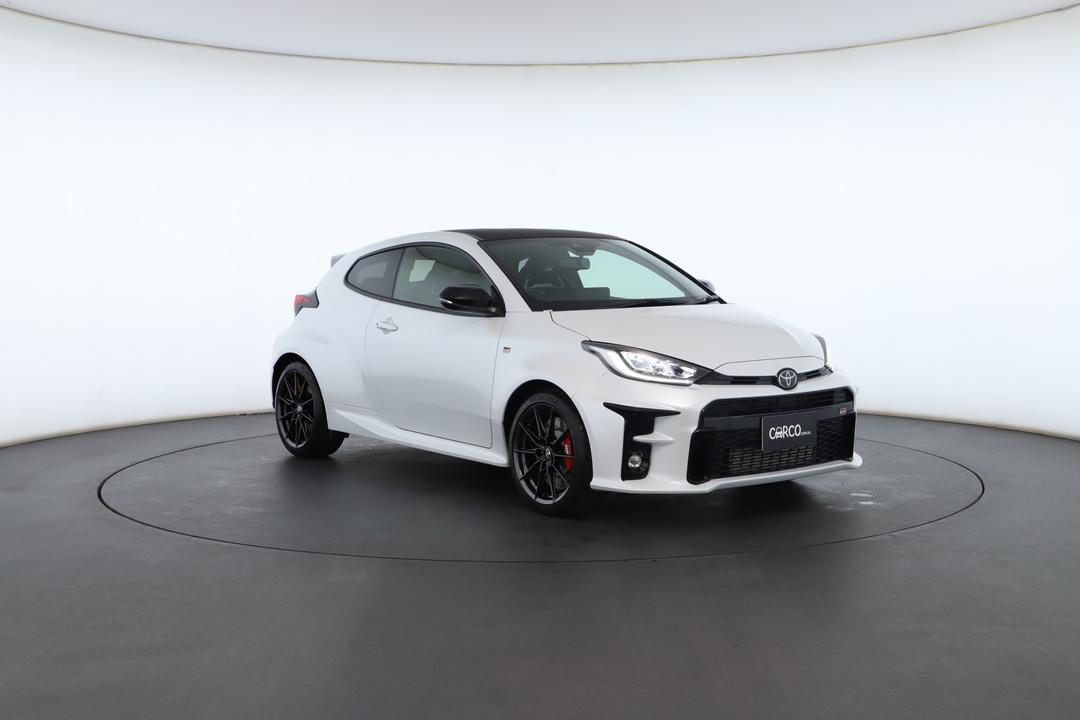 Exterior view frame 1