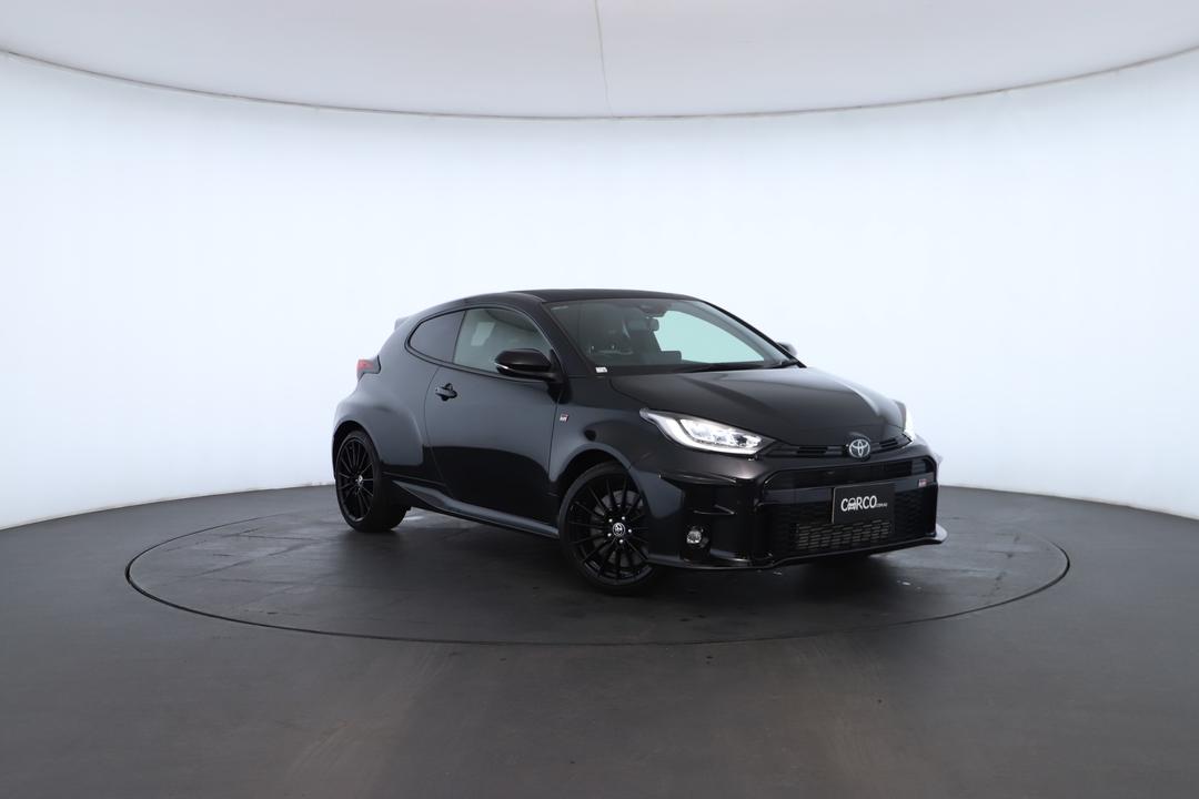 Exterior view frame 0