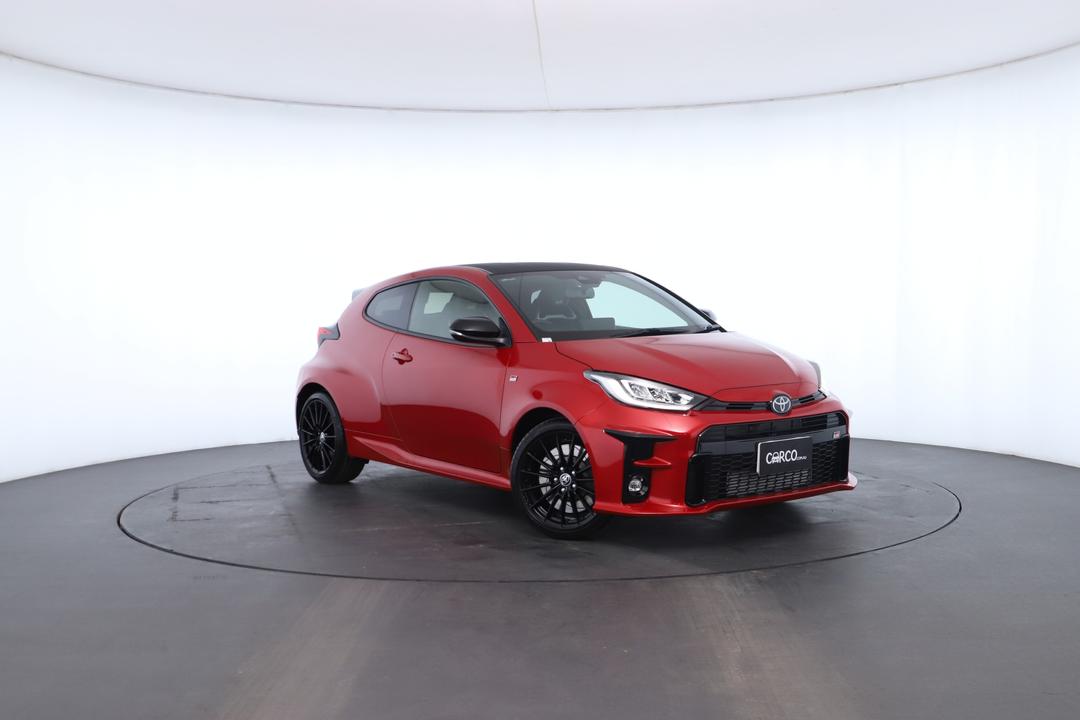 Exterior view frame 0