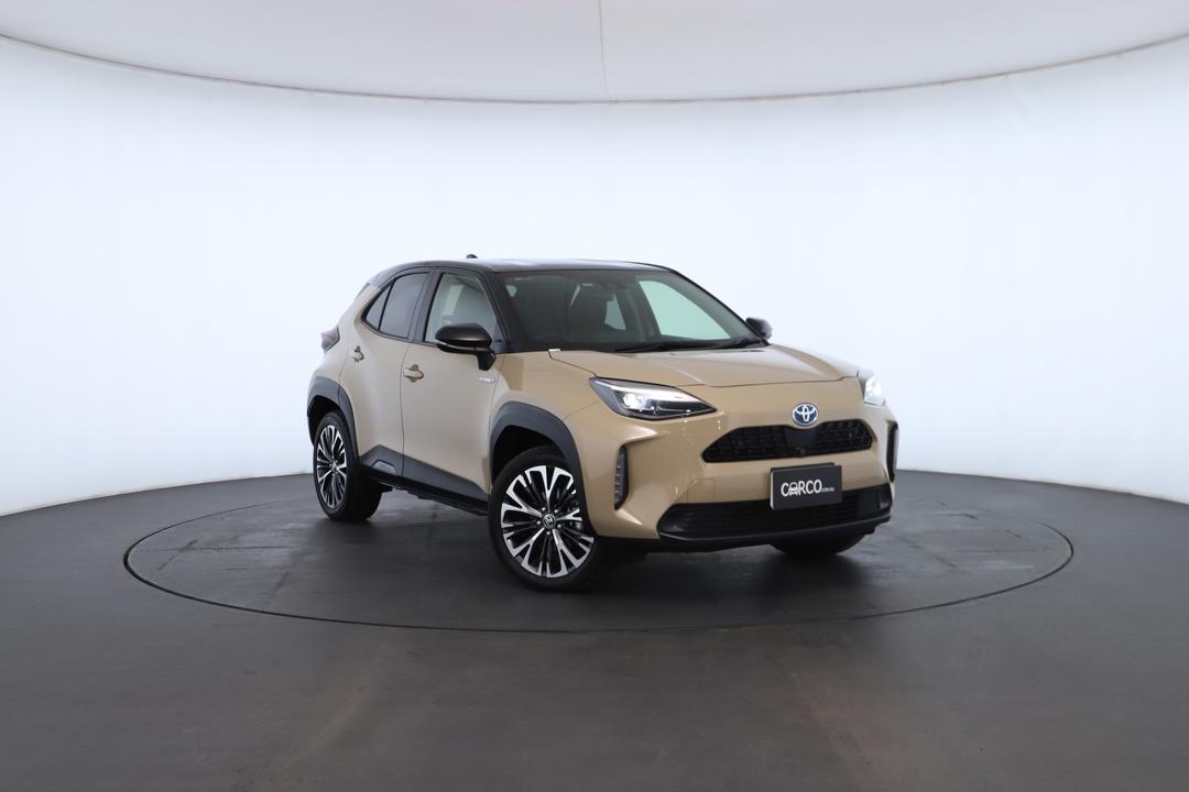 Exterior view frame 0