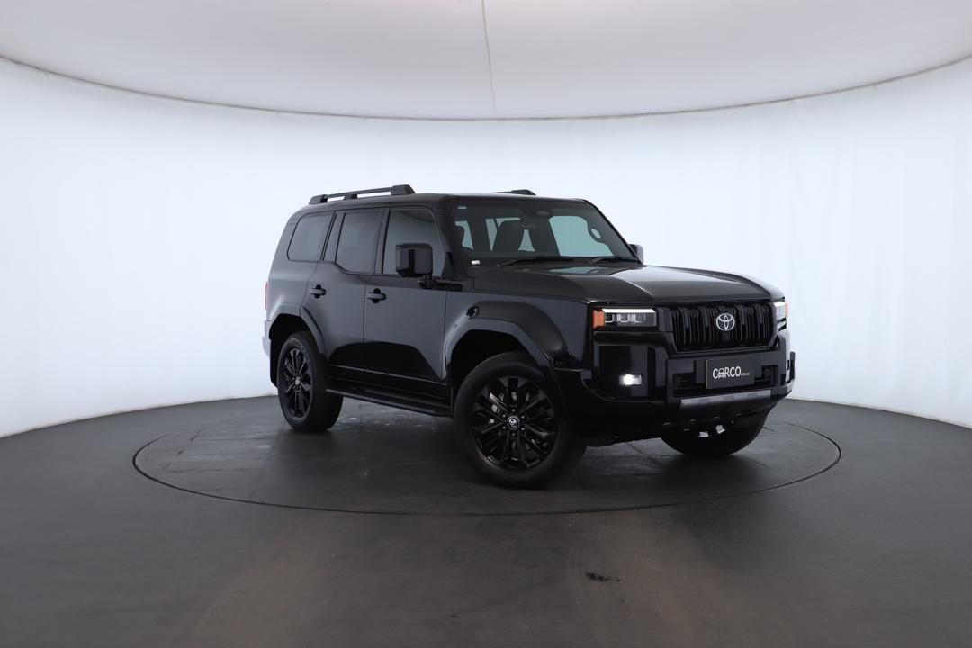 Exterior view frame 0