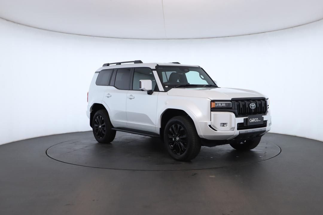 Exterior view frame 1