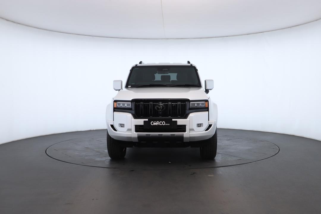 Exterior view frame 3