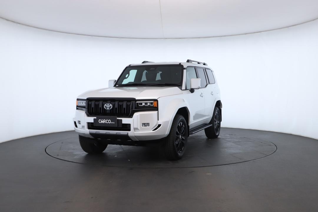 Exterior view frame 4