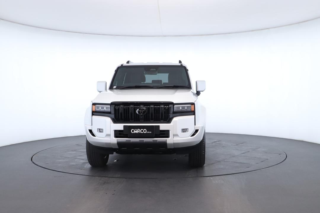 Exterior view frame 3