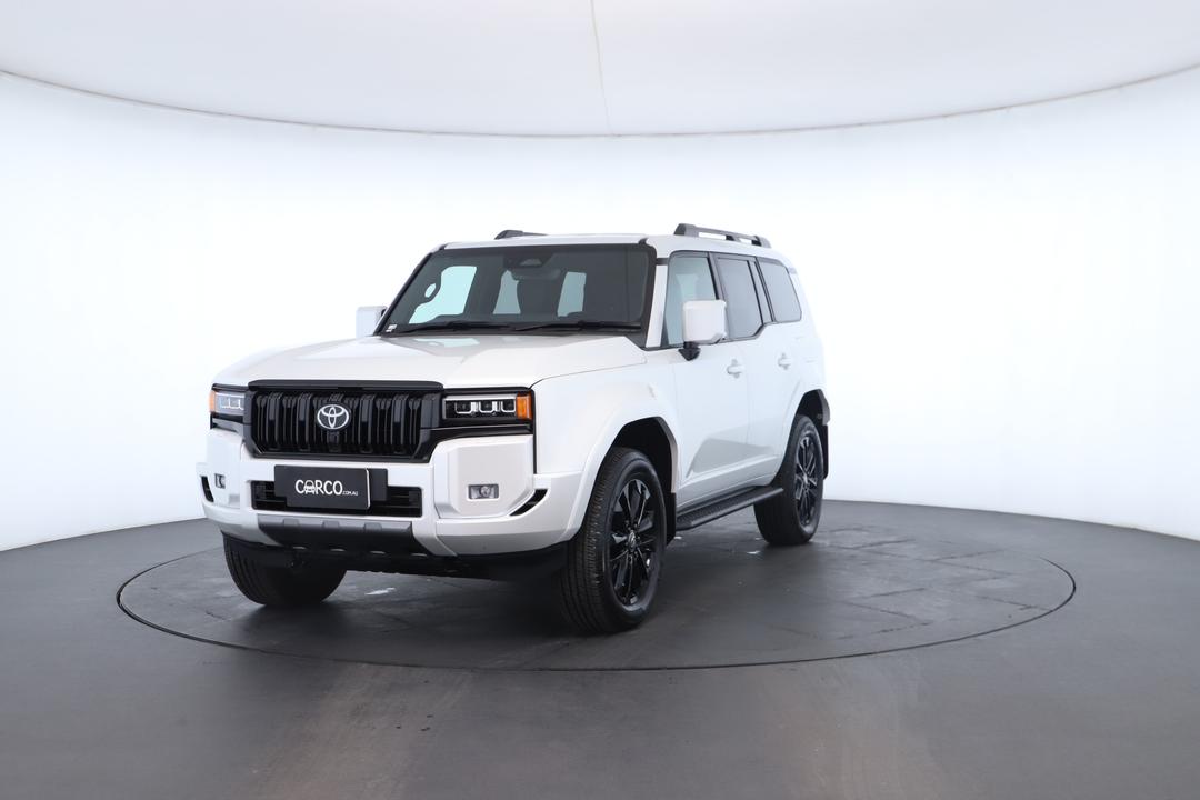 Exterior view frame 4