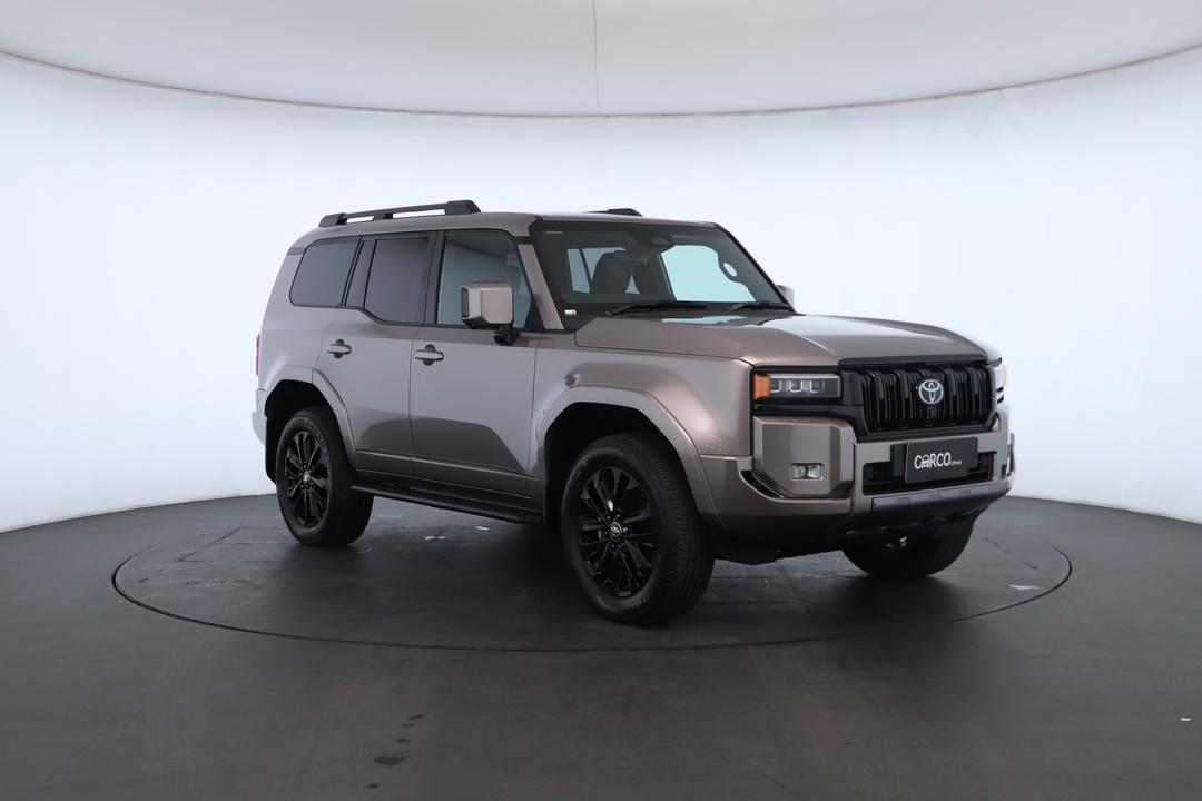 Exterior view frame 1