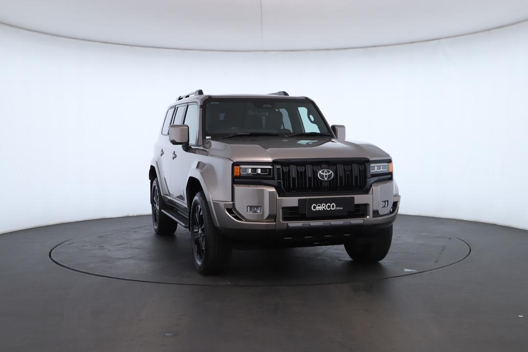 Exterior view frame 2