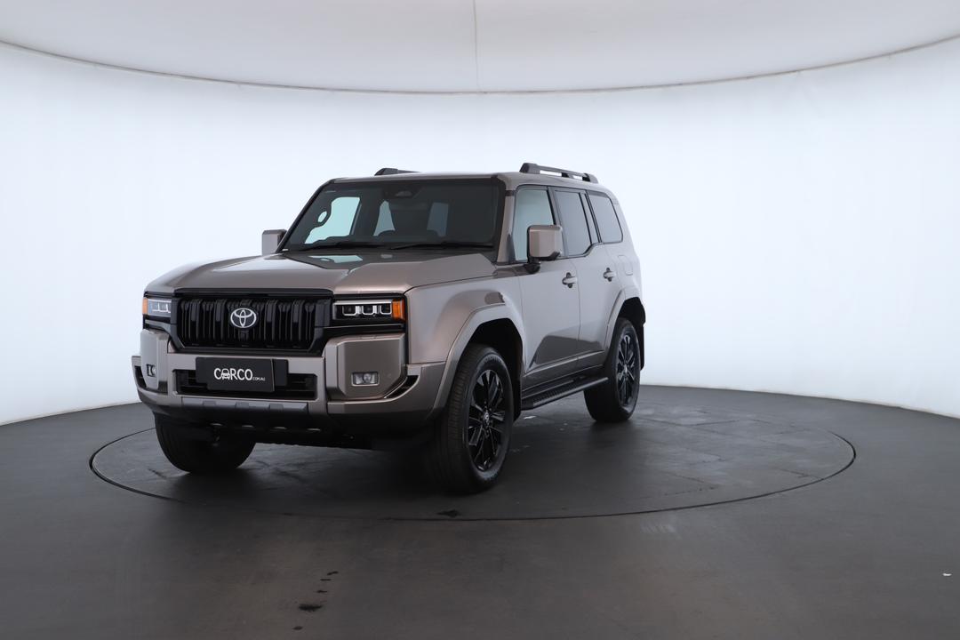 Exterior view frame 4