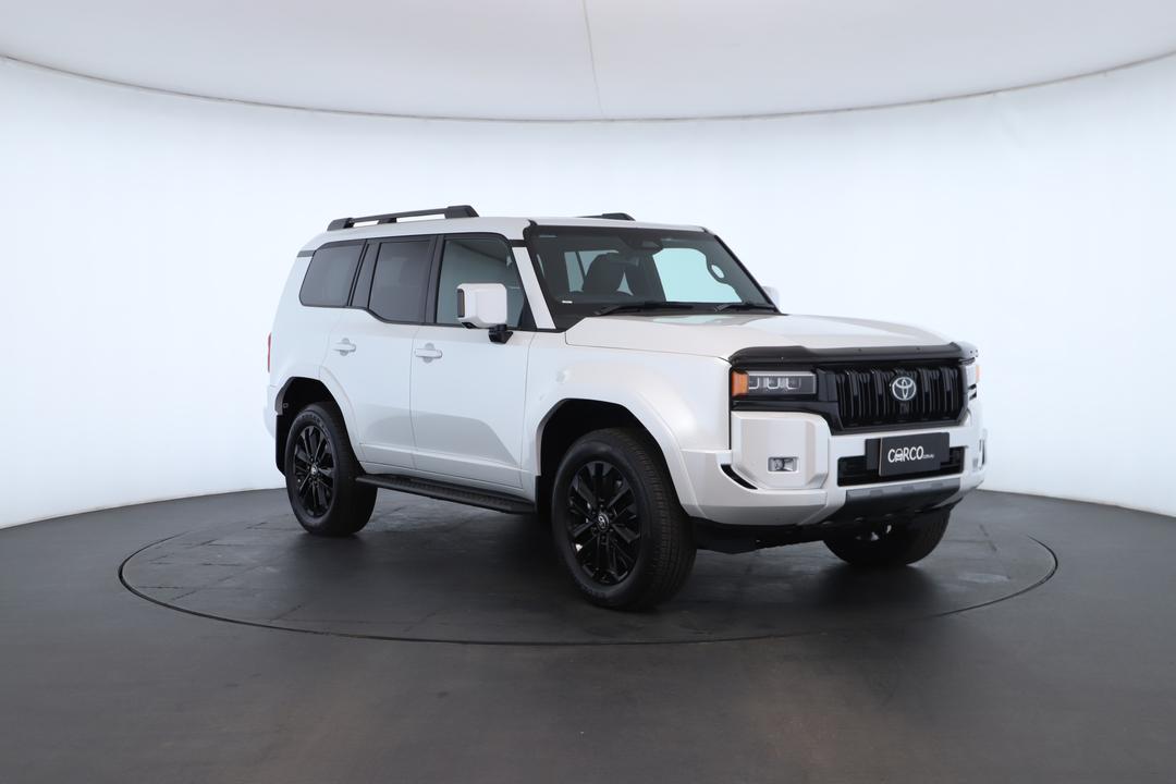 Exterior view frame 1