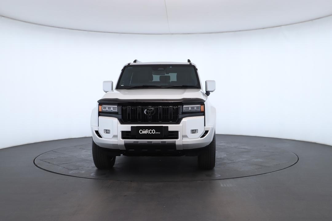 Exterior view frame 3