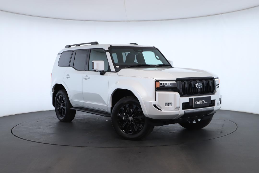 Exterior view frame 0