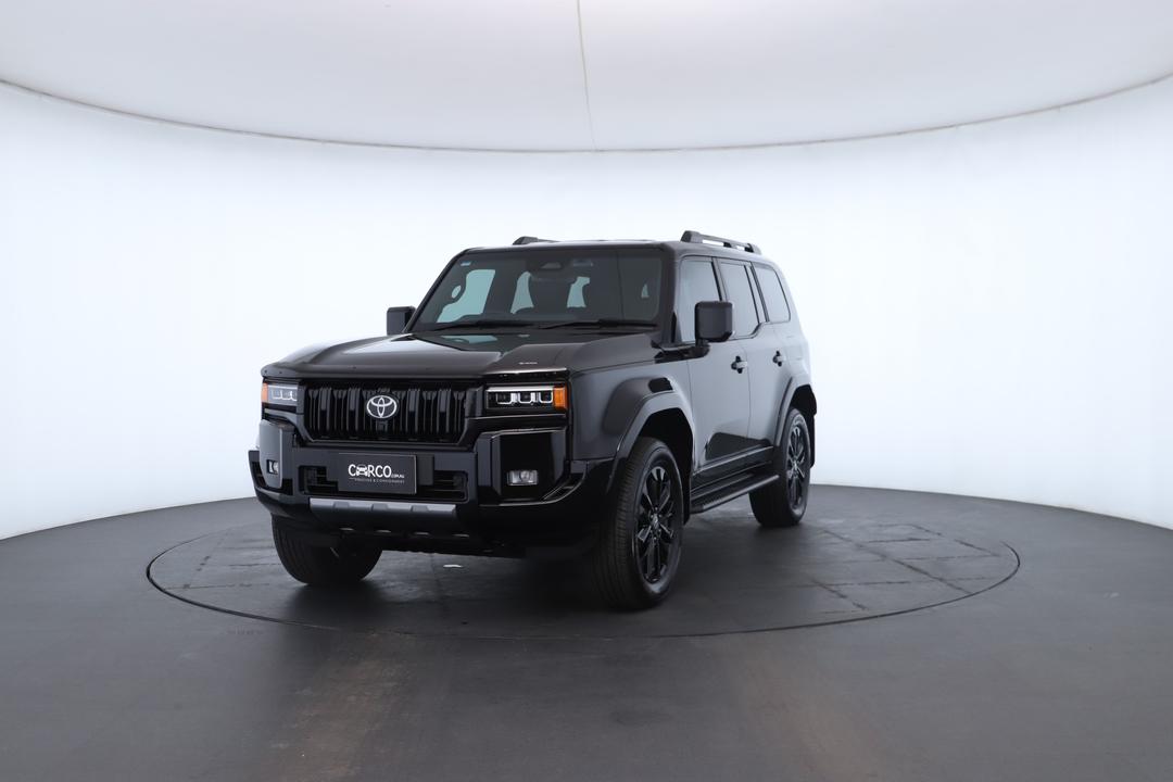 Exterior view frame 4