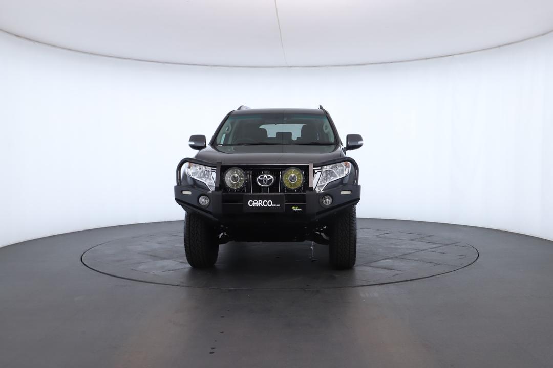 Exterior view frame 3