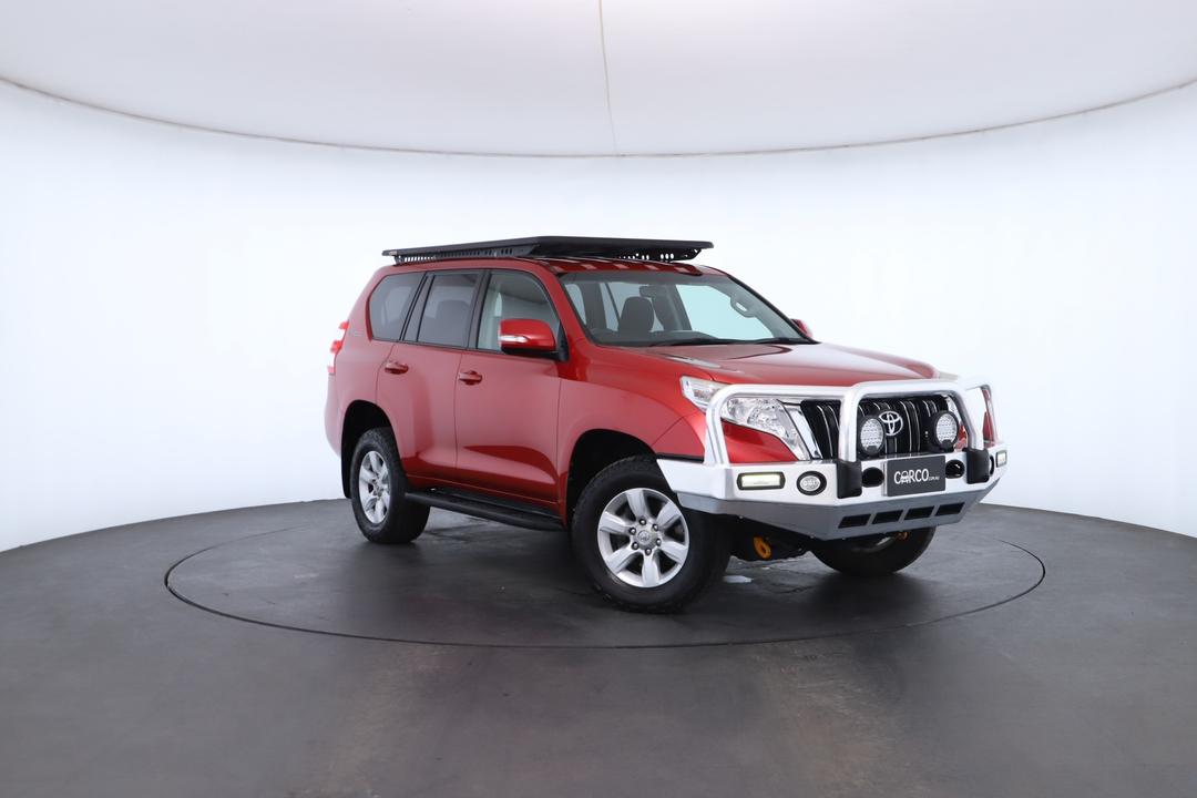 Exterior view frame 0