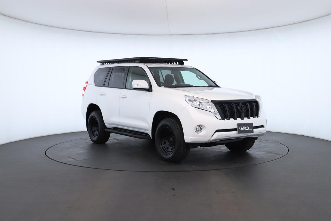 Exterior view frame 1