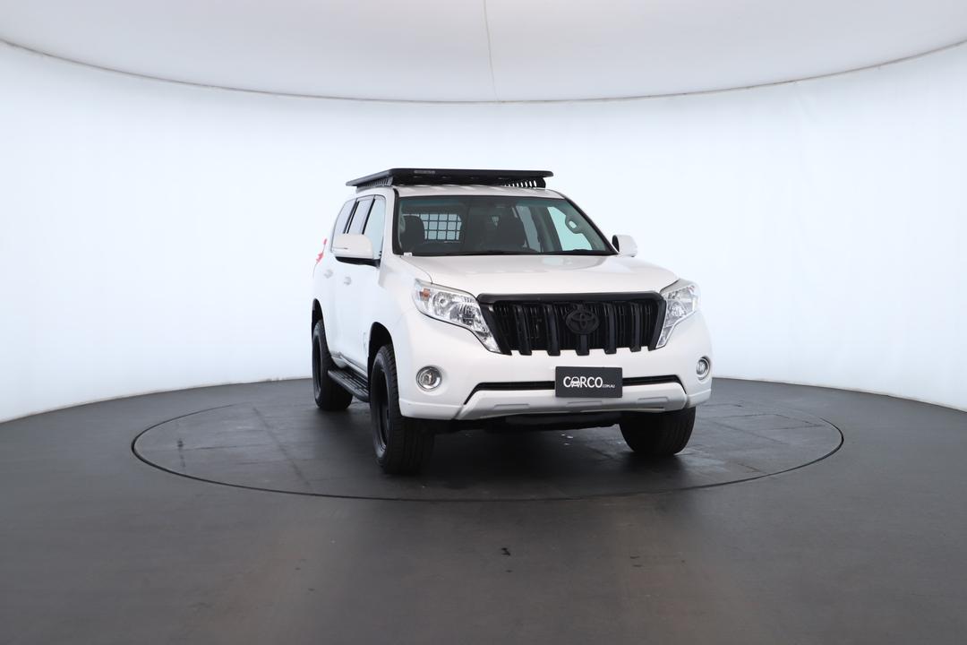 Exterior view frame 2