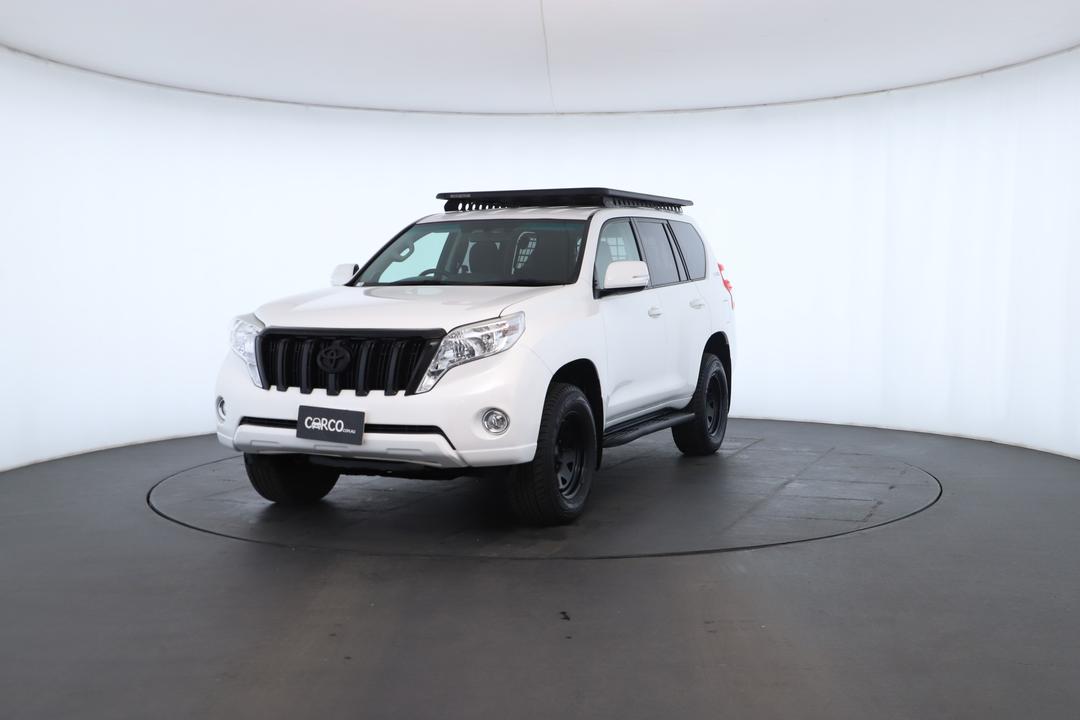 Exterior view frame 4