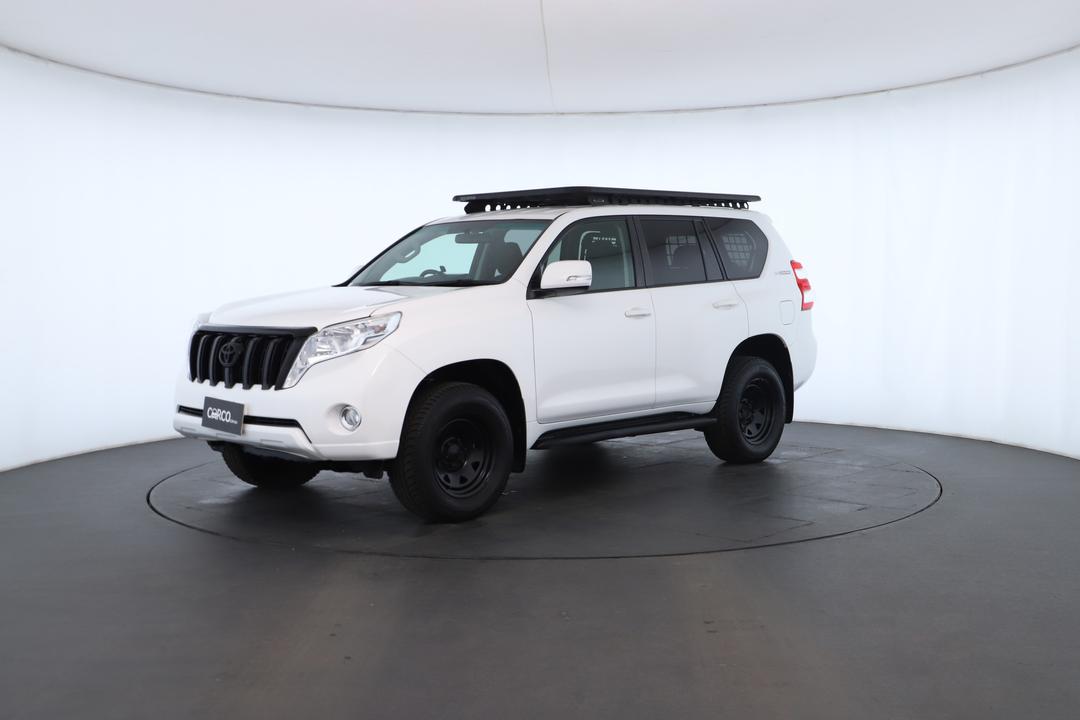 Exterior view frame 5