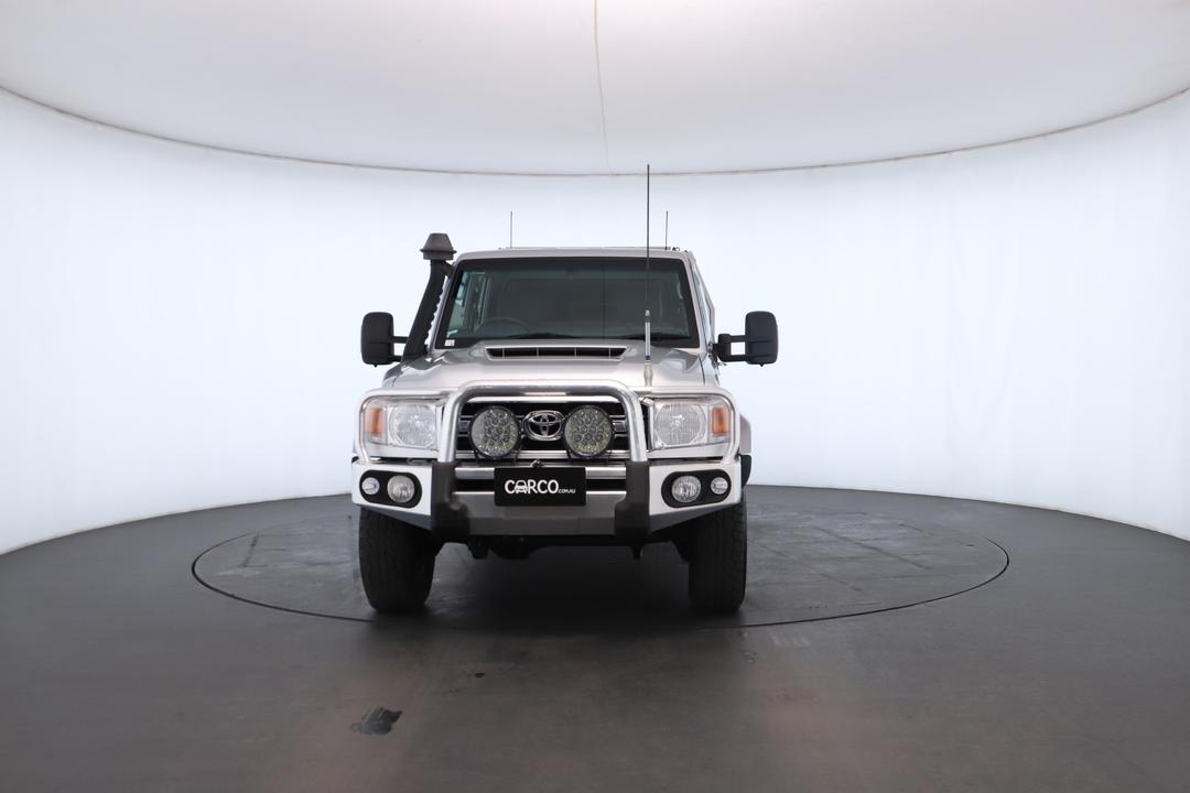 Exterior view frame 3