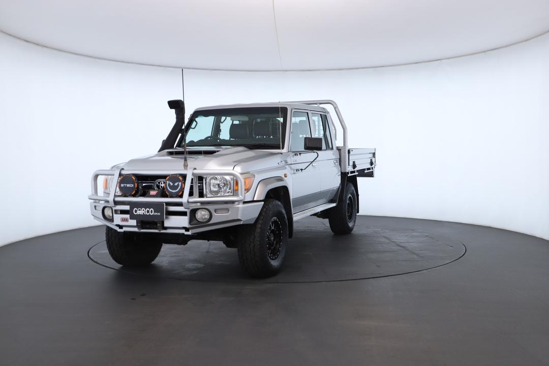 Exterior view frame 4