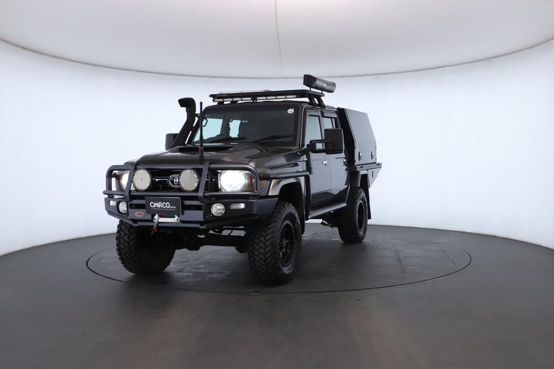 Exterior view frame 4