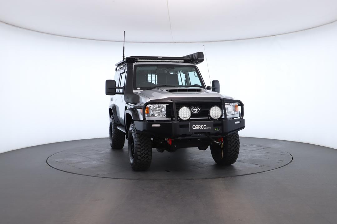 Exterior view frame 2