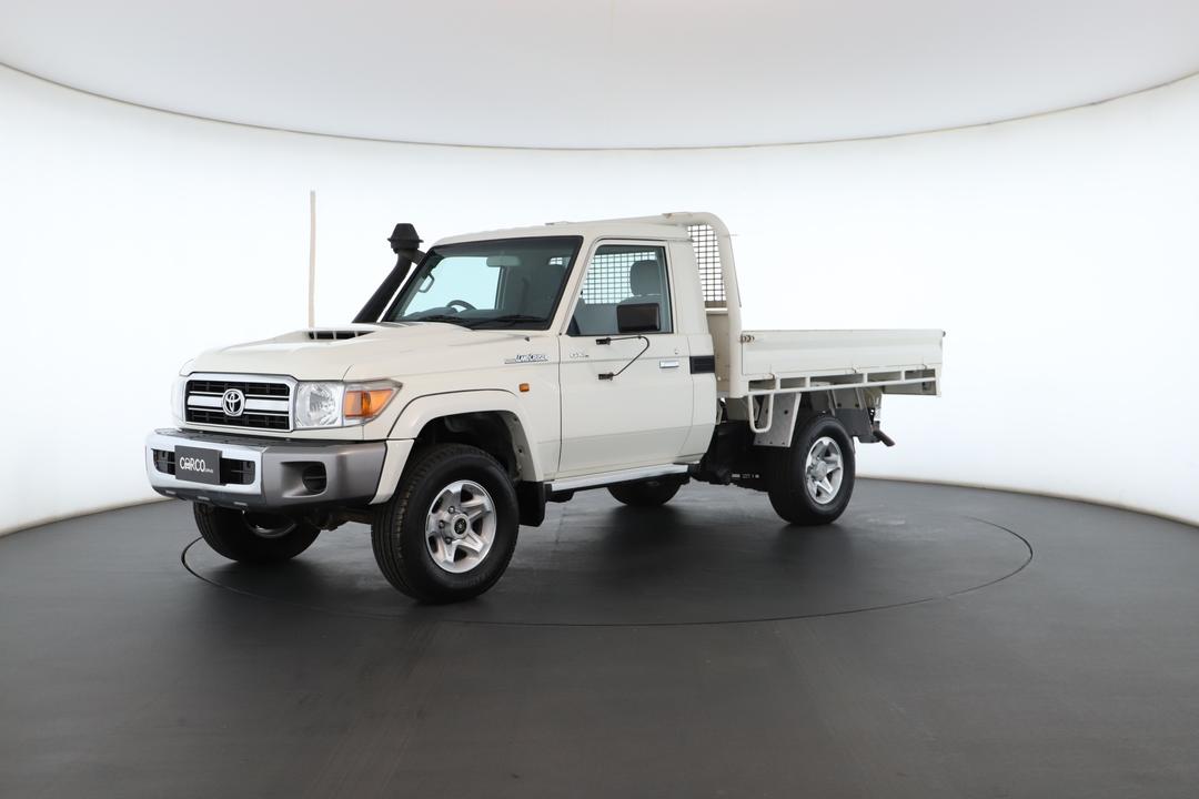 Exterior view frame 5