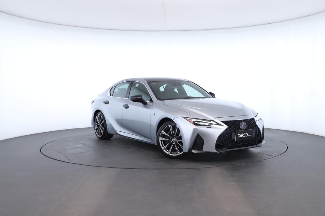 Exterior view frame 0