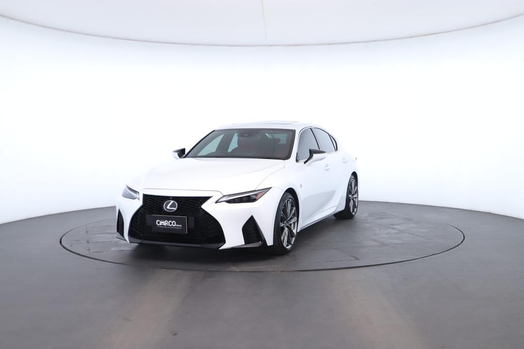 Exterior view frame 4