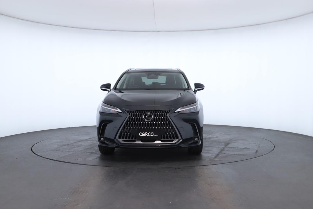 Exterior view frame 3