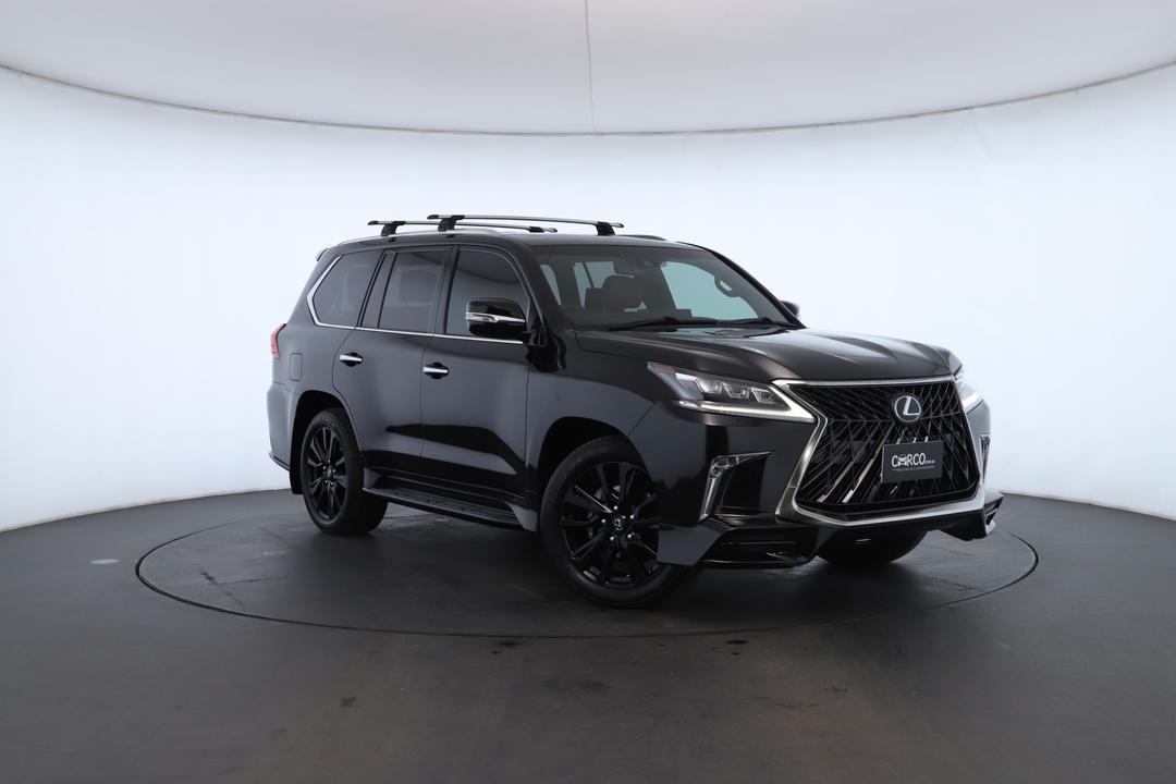 Exterior view frame 0