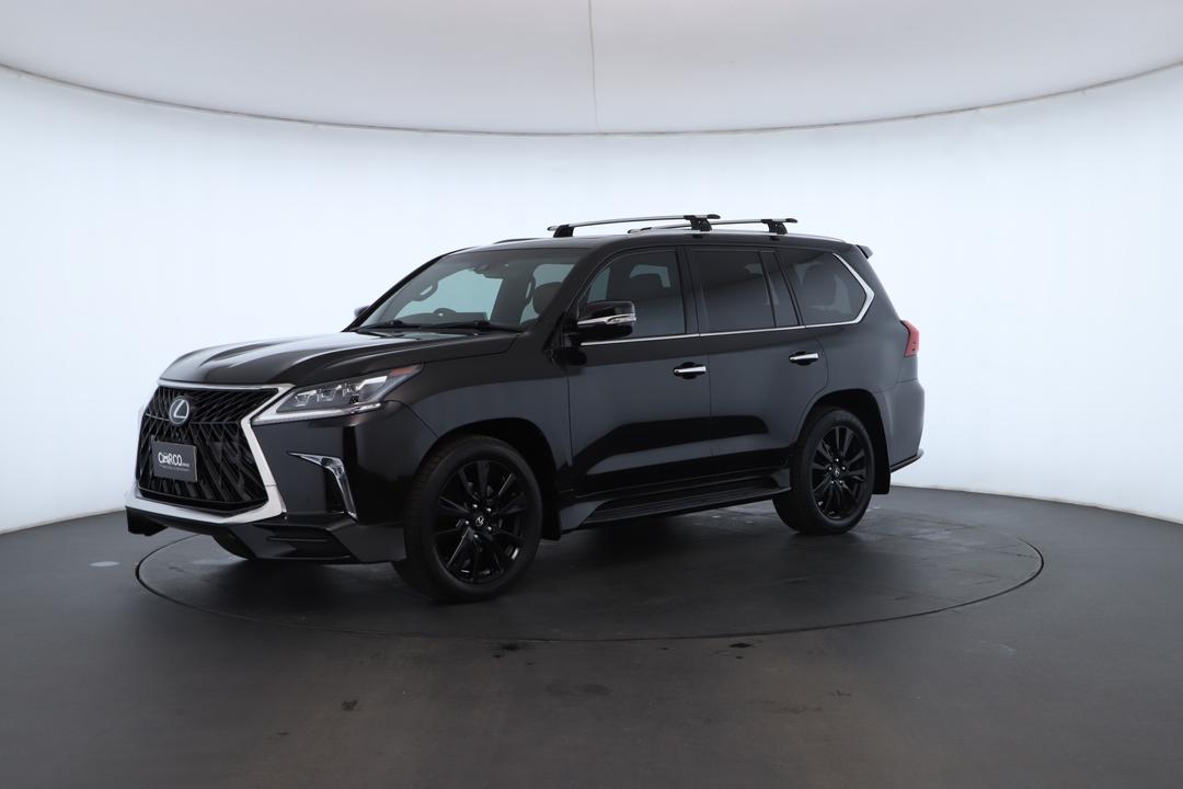 Exterior view frame 5