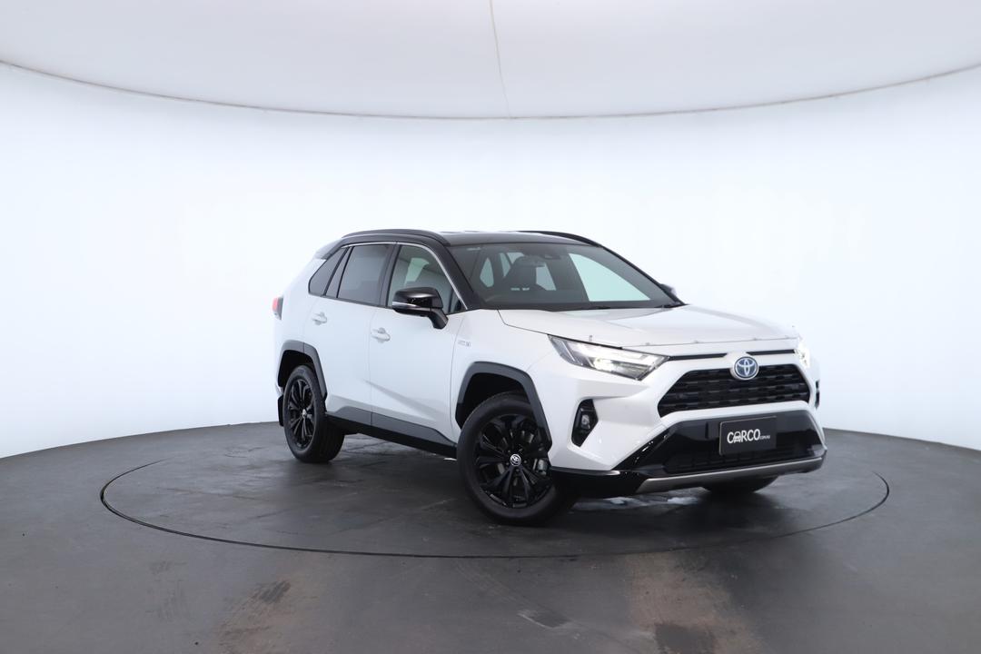 Exterior view frame 0