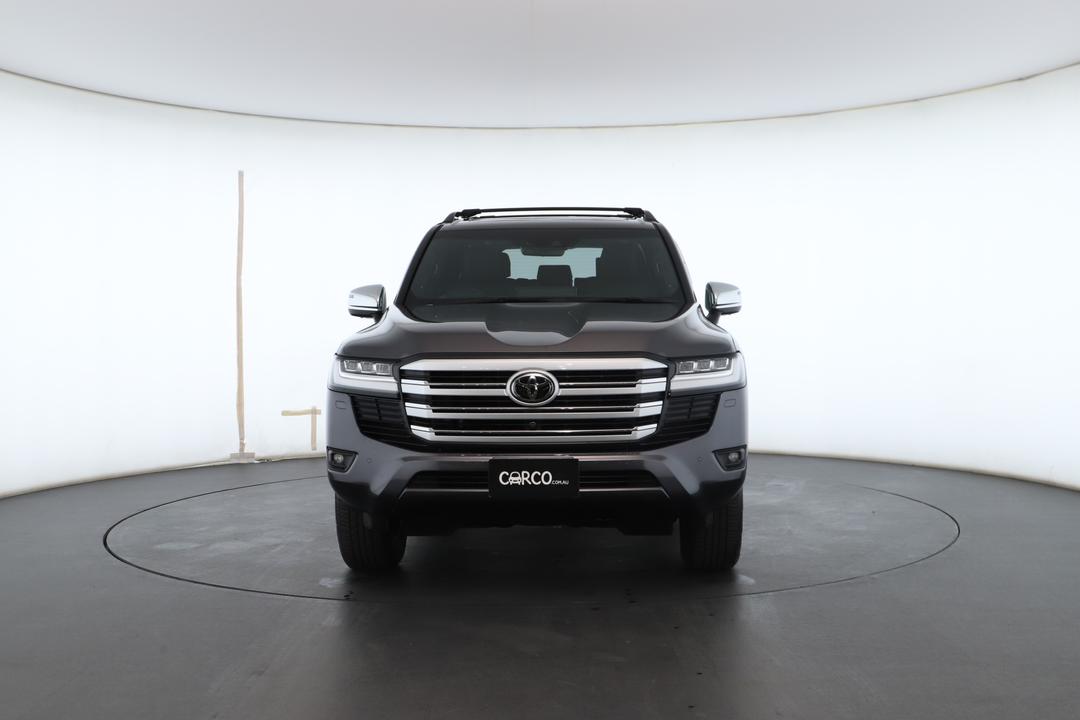 Exterior view frame 3