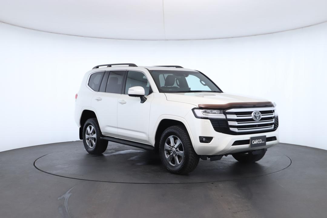 Exterior view frame 1