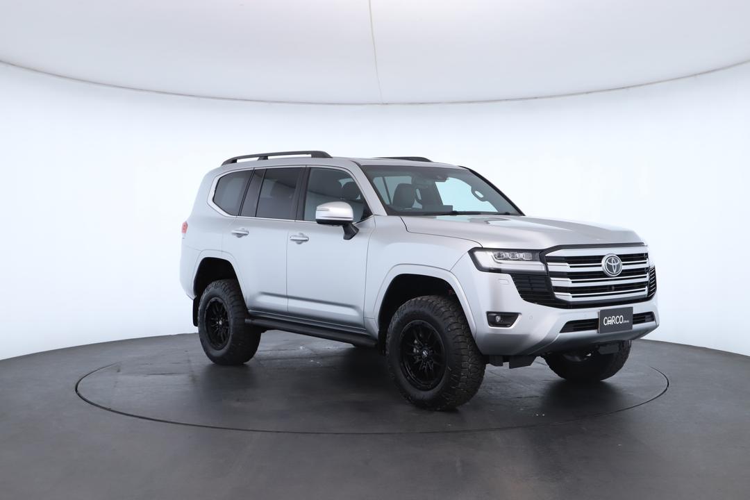 Exterior view frame 1