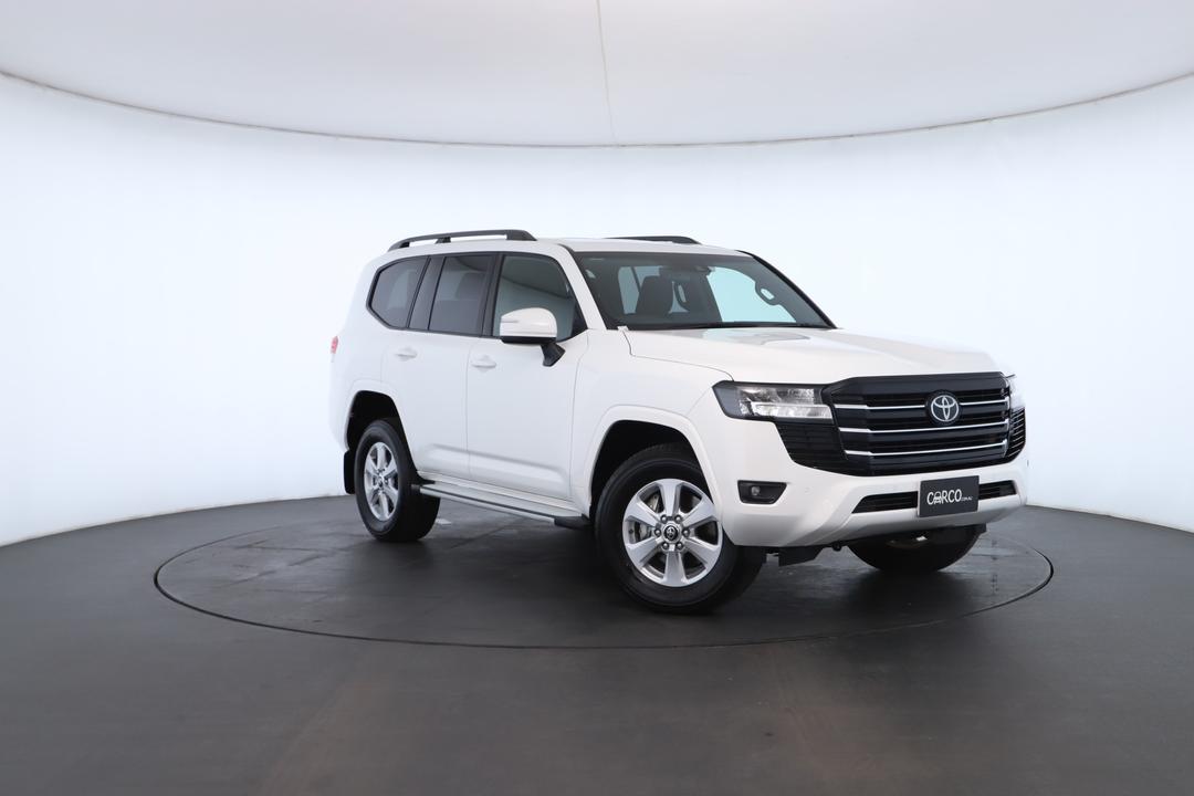 Exterior view frame 0