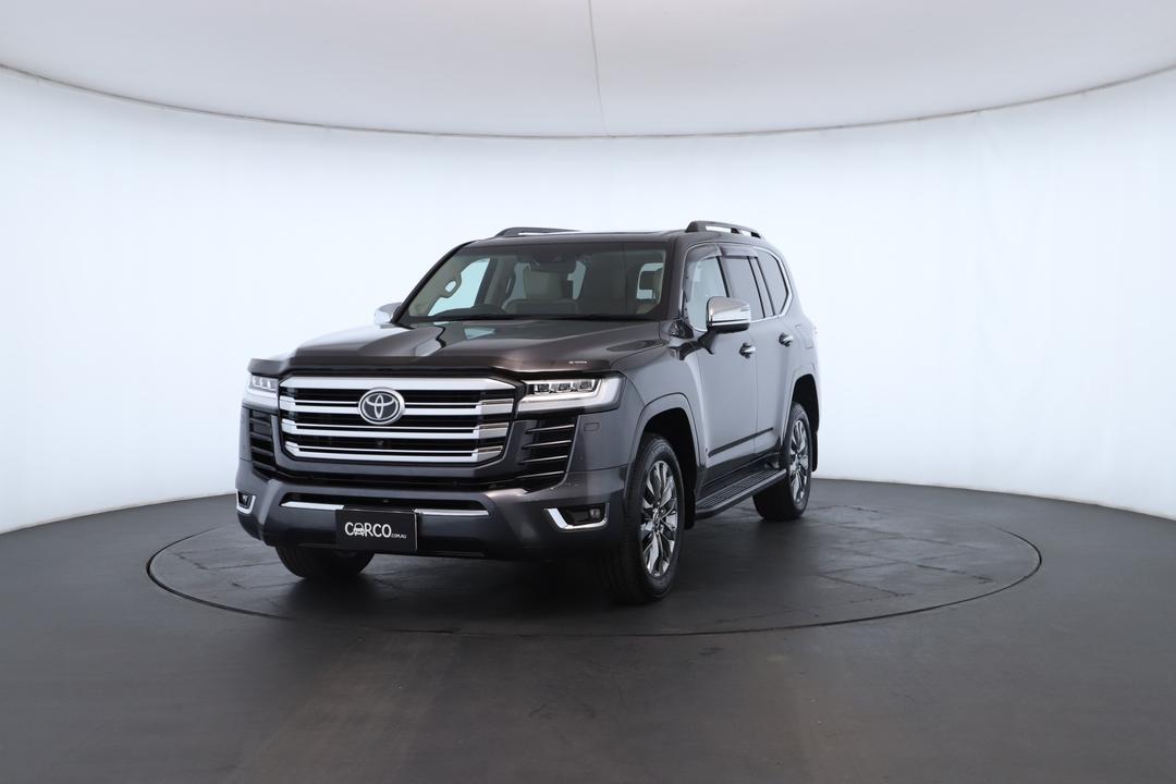 Exterior view frame 4