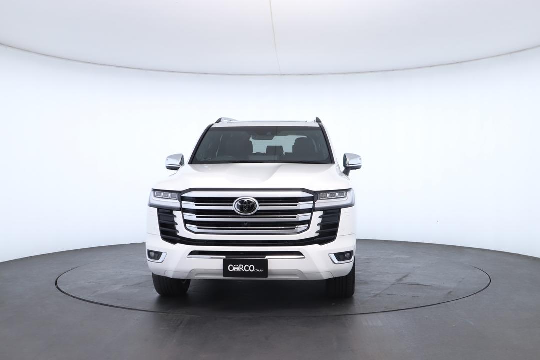 Exterior view frame 3