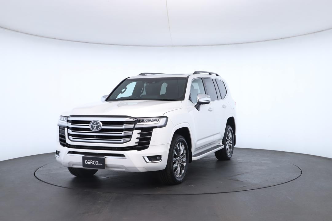 Exterior view frame 4