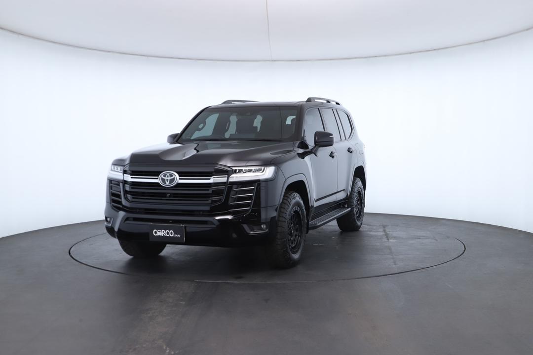 Exterior view frame 4