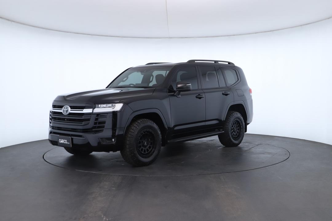 Exterior view frame 5