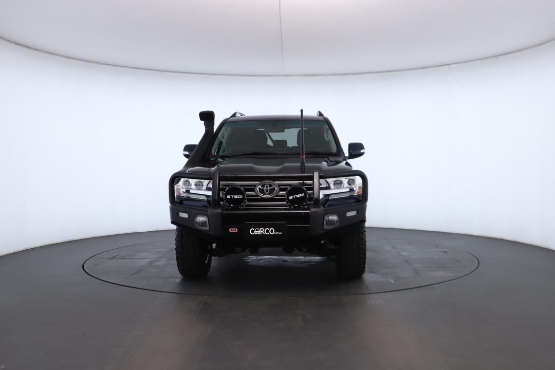 Exterior view frame 3