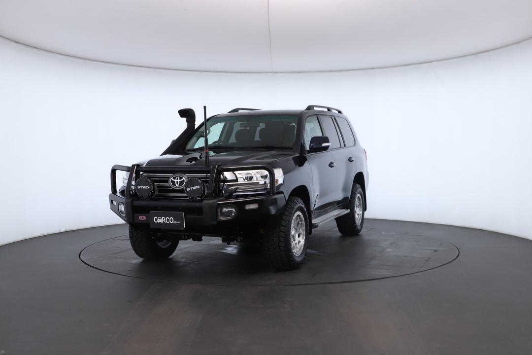 Exterior view frame 4